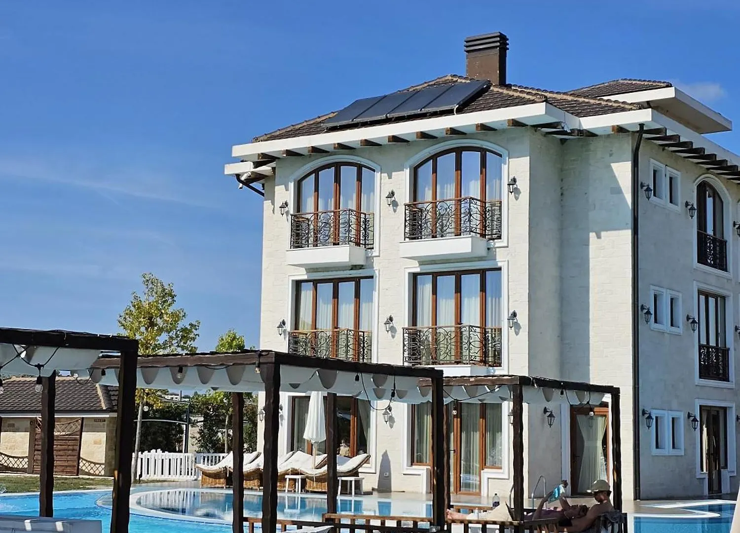 Vinea Resort Arape-Rashbulli 0*,  Албания
