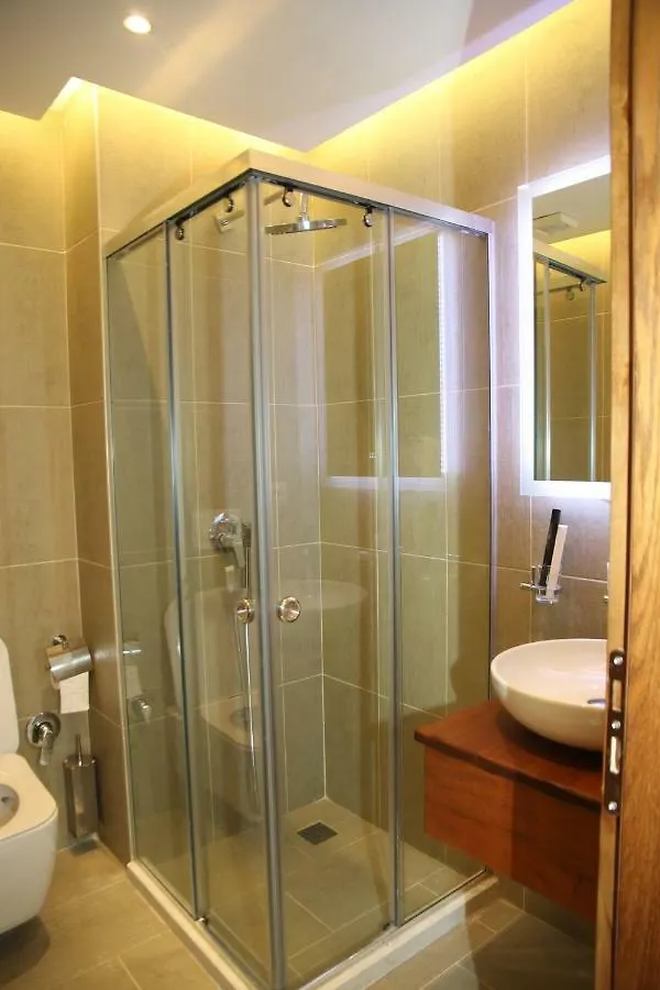 Vinea Resort Arape-Rashbulli 0*,  Албания