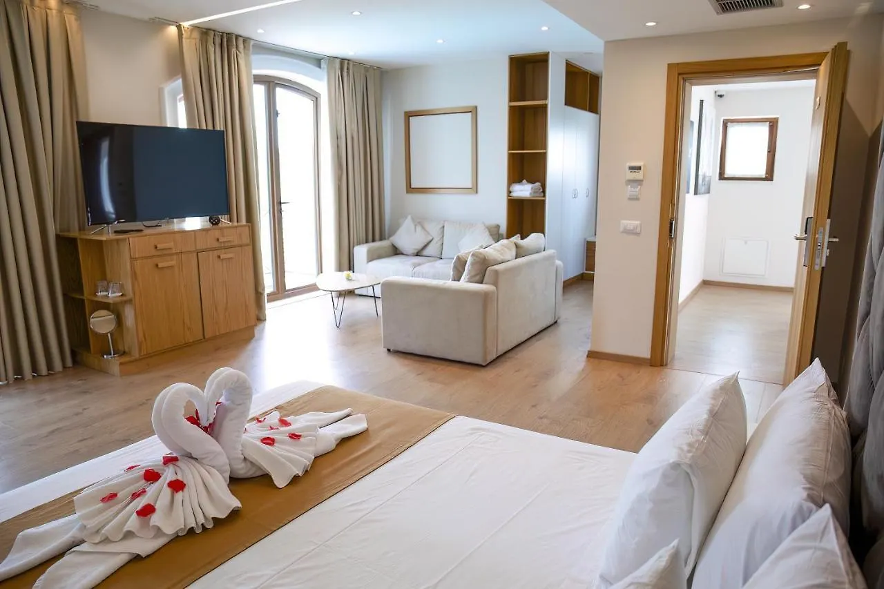 Hotel Vinea Resort Rrashbull