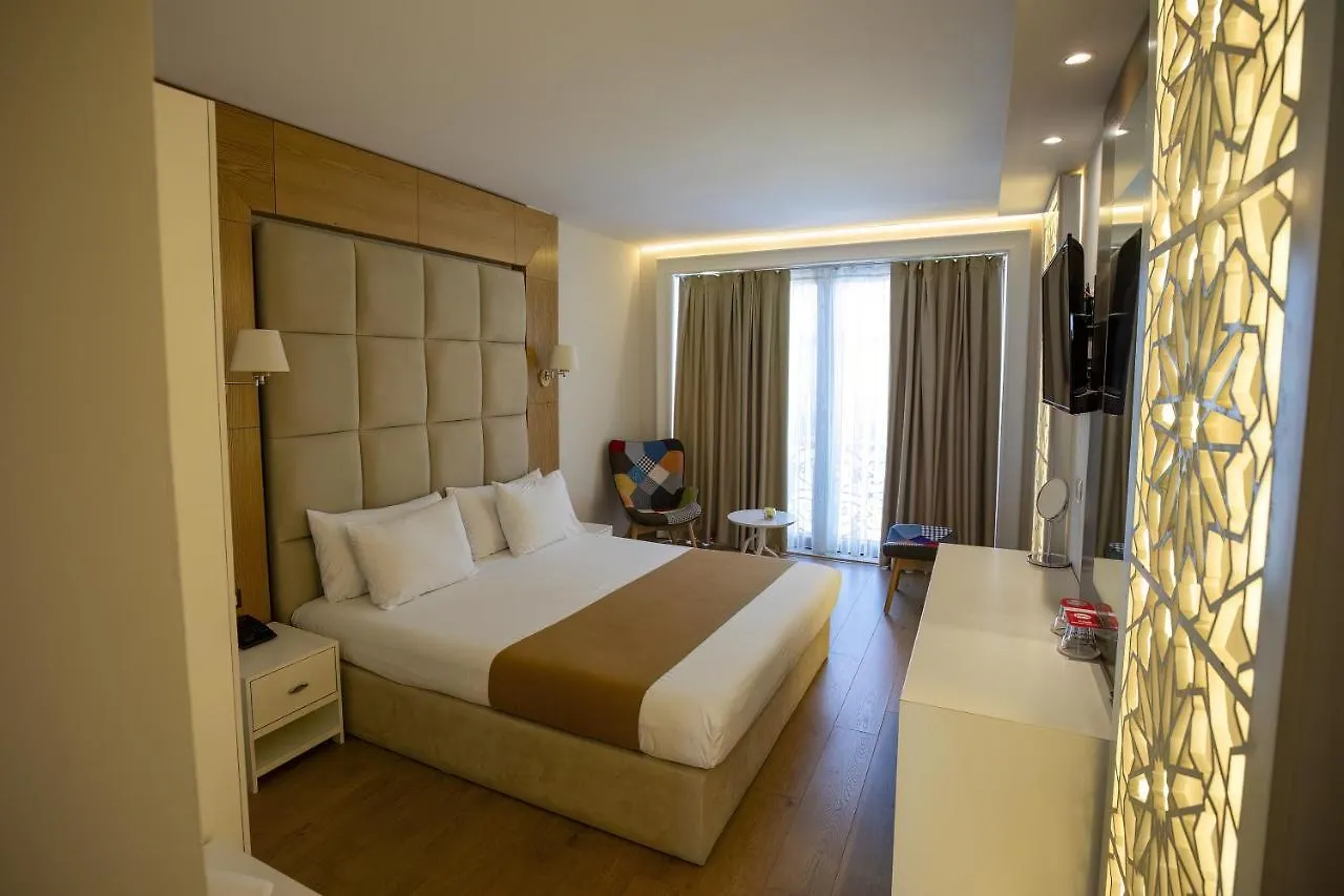 Vinea Resort Rrashbull