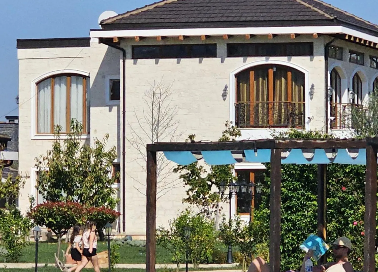 Vinea Resort Arape-Rashbulli Albanie