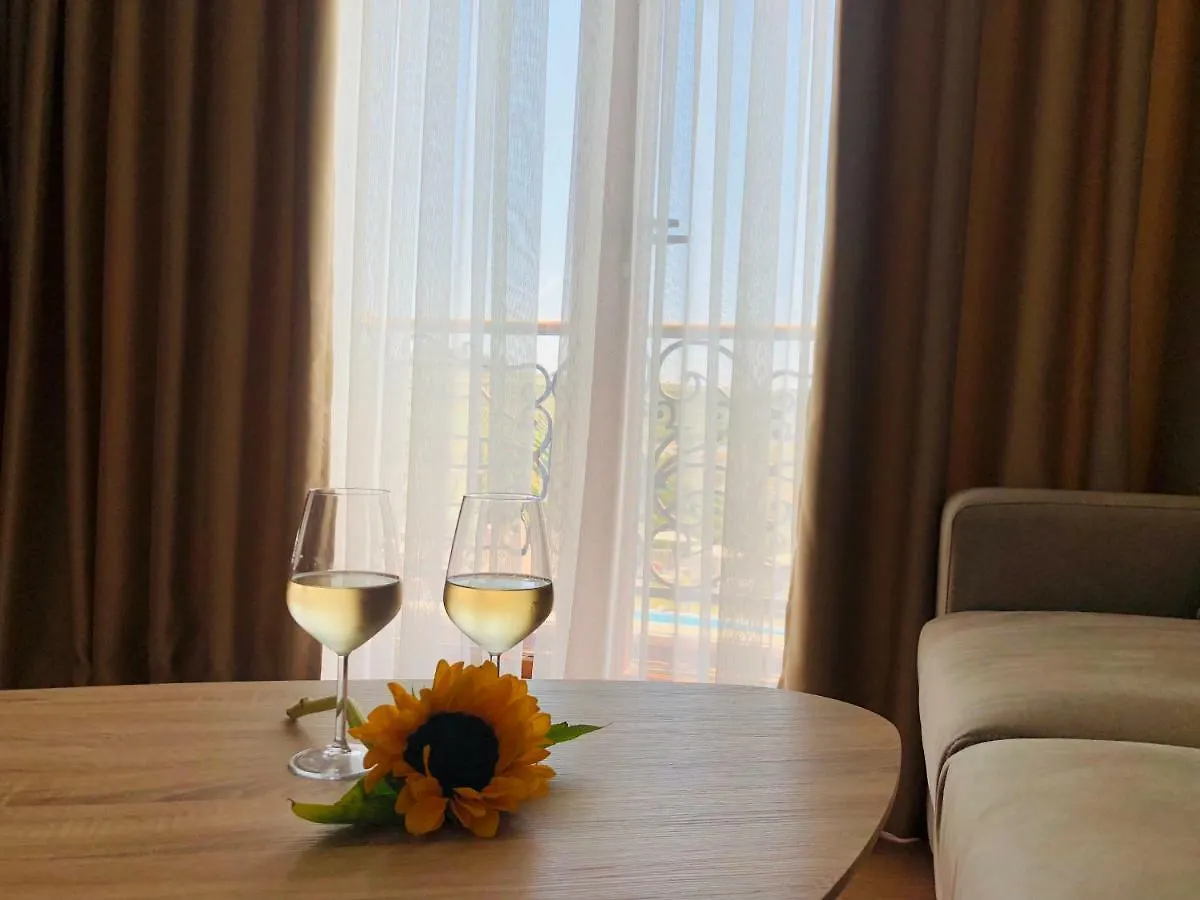 Vinea Resort Arape-Rashbulli 0*,